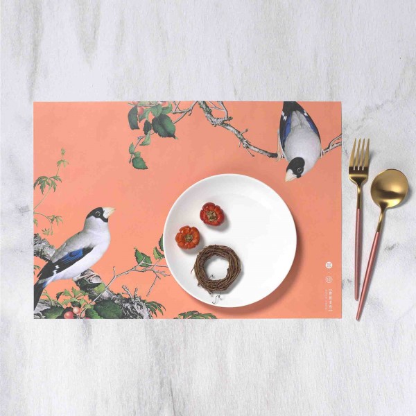 Placemat, Immortal Blossoms in an Everlasting Spring．Grosbeaks Perched in the Branches of a Cherry Tree